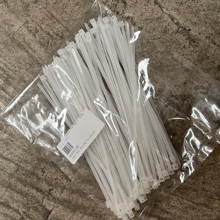 โครงสร้างไทร์ Cable Tie และอื่น ๆ ภูเขาสีขาว เข็มขัดไทร์ สายพานรัดสายไฟ กุ้งหนวด ระบบควบคุมซอฟต์แวร์สายพานลำเลียงผลิตภัณฑ์พร้อมส่งในไทย