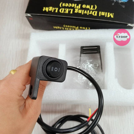 🚚พร้อมส่ง🚚ไฟหน้าเลนส์ LED สีขาวสีเหลืองสองสีรถจักรยานยนต์ มินิไฟขับสปอตไลท์ไฟตัดหมอก สปอตไลท์สองสีไฟมอเตอร์ไซค์ไฟสปอร์