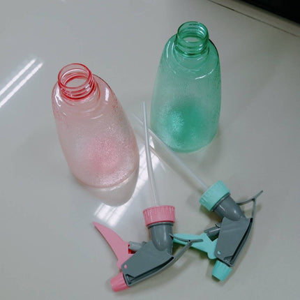 🔥พร้อมส่ง🔥ขวดสเปรย์ ขวดฟ๊อกกี้ 250 ml 500ml พร้อมหัวฉีด ขวดน้ำรดน้ำต้นไม้ ขวดใส่แอลกอฮอล์ คละสี ราคา/ชิ้น สินค้าในไทย
