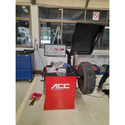 เครื่องถ่วงล้อรถยนต์ รับน้ำหนักกะทะล้อ 70 กิโลกรัม ACC / Bright B-CB953B