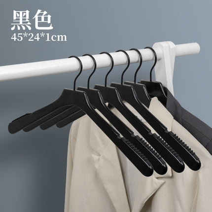 [พร้อมส่ง] ไม้แขวนผ้าไหล่กว้างไม้แขวนแบบเสื้อผ้าพลาสติกมีแถบกันลื่นขนาด 45ซม. ราคา/ชิ้น